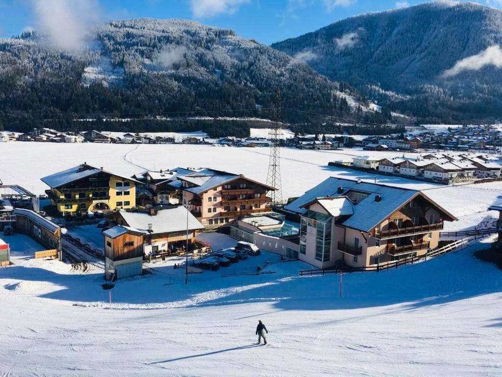Hotel Vierjahreszeiten Флахау Экстерьер фото
